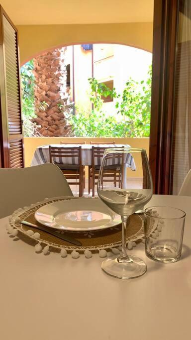 Nest House - Esclusivo Appartamento Marina Di Olbia- Mater Olbia - Beaches - Close To The Airport - Private Parking- Full Comforts - Exterior photo