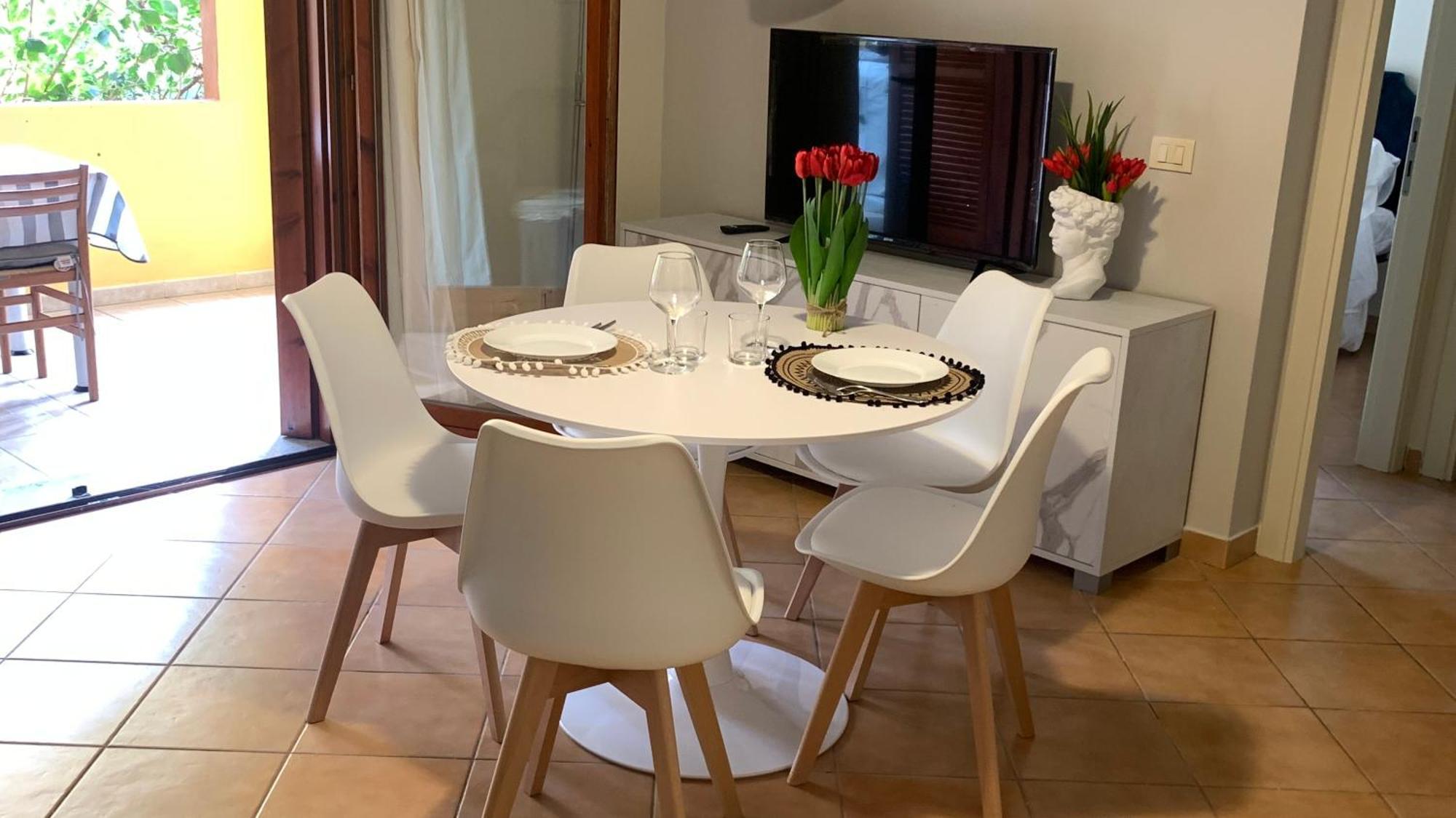 Nest House - Esclusivo Appartamento Marina Di Olbia- Mater Olbia - Beaches - Close To The Airport - Private Parking- Full Comforts - Exterior photo