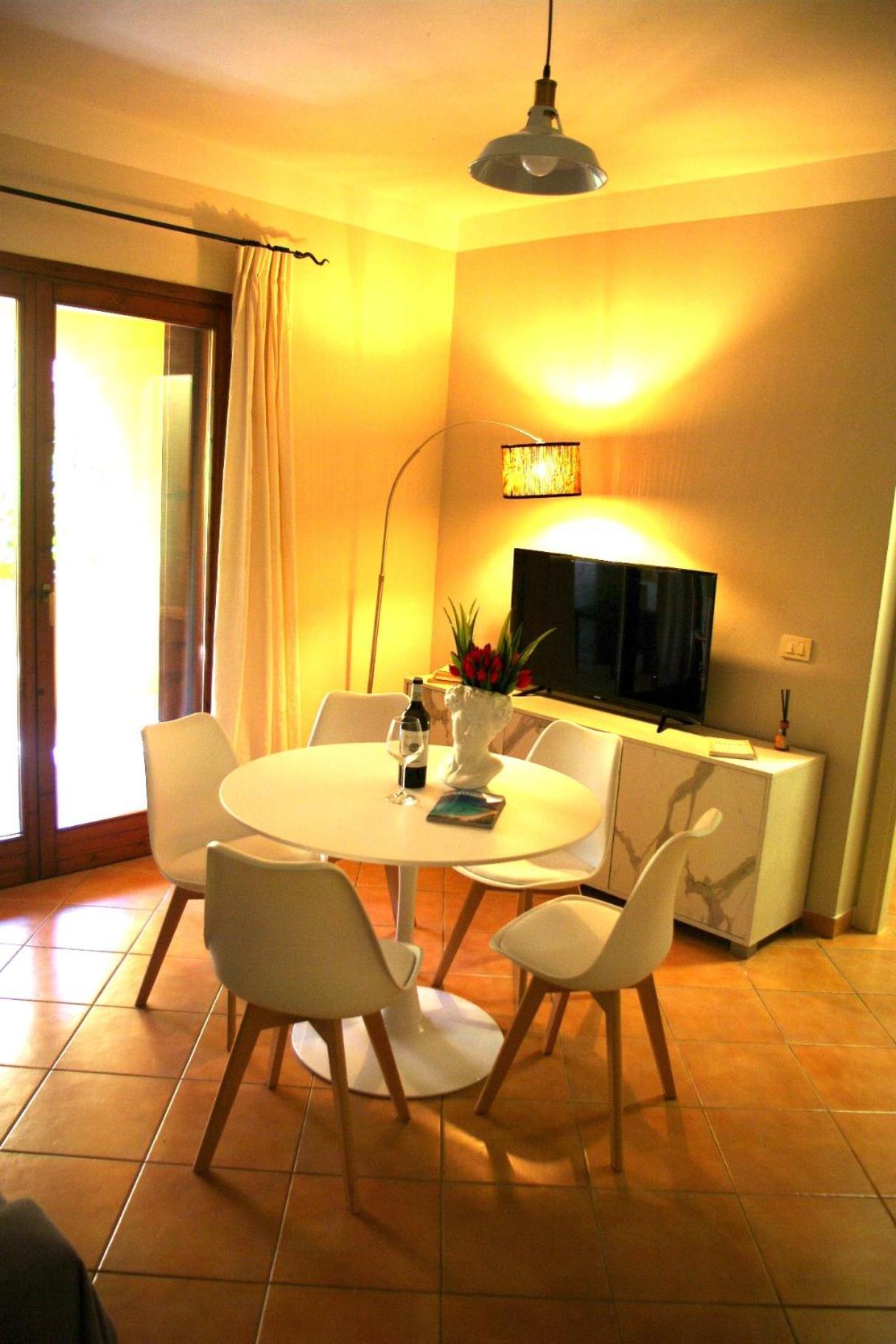Nest House - Esclusivo Appartamento Marina Di Olbia- Mater Olbia - Beaches - Close To The Airport - Private Parking- Full Comforts - Exterior photo